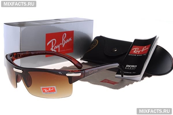 Ray-ban випустили нову лінійку очок Clubmaster (фото)